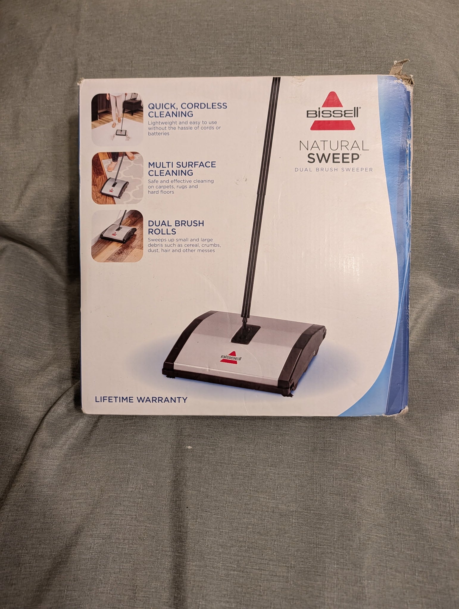 BISSEL MANUAL SWEEPER